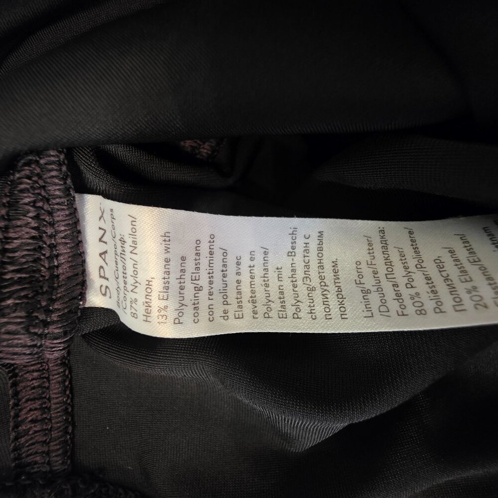 SPANX Women's Black Camo Leggings, Size S/P - Picture 7 of 7